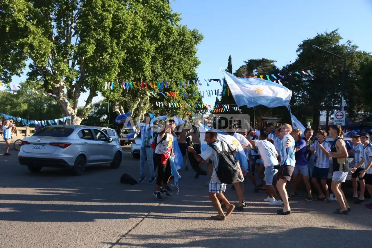 festejos costanera argentina 2 australia 1 - 1