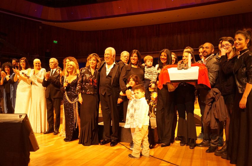 Raúl Lavié, 80 años de vida en un show único