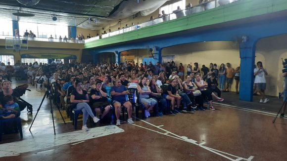 84 viviendas: preadjudicatarios sorteados se organizan a la espera de respuestas del Municipio
