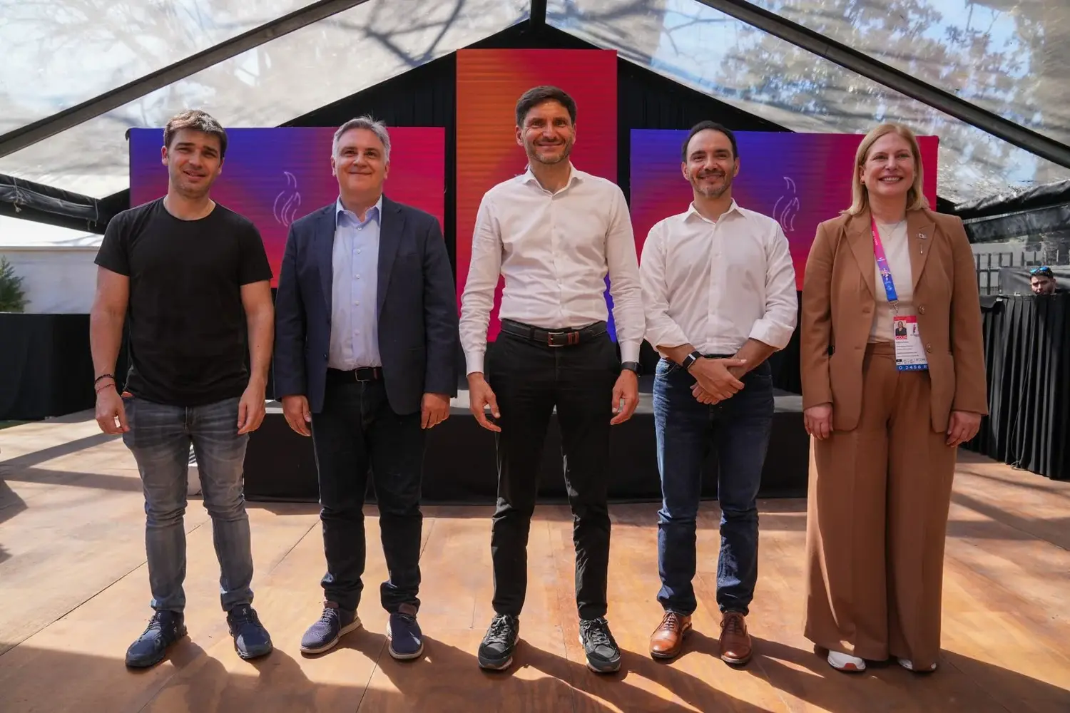 Juegos Suramericanos: Pullaro recorrió con gobernadores las instalaciones deportivas y el Fan Fest en Rosario