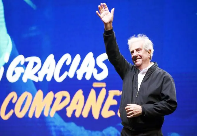 Dolor por la muerte de Tabaré Vázquez