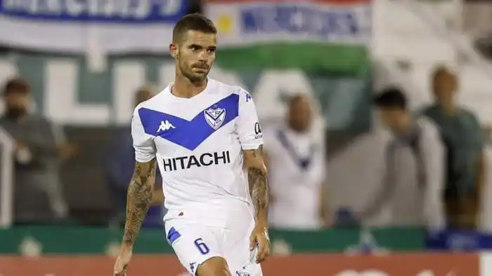 Gago comunicó en Vélez que se retira del fútbol