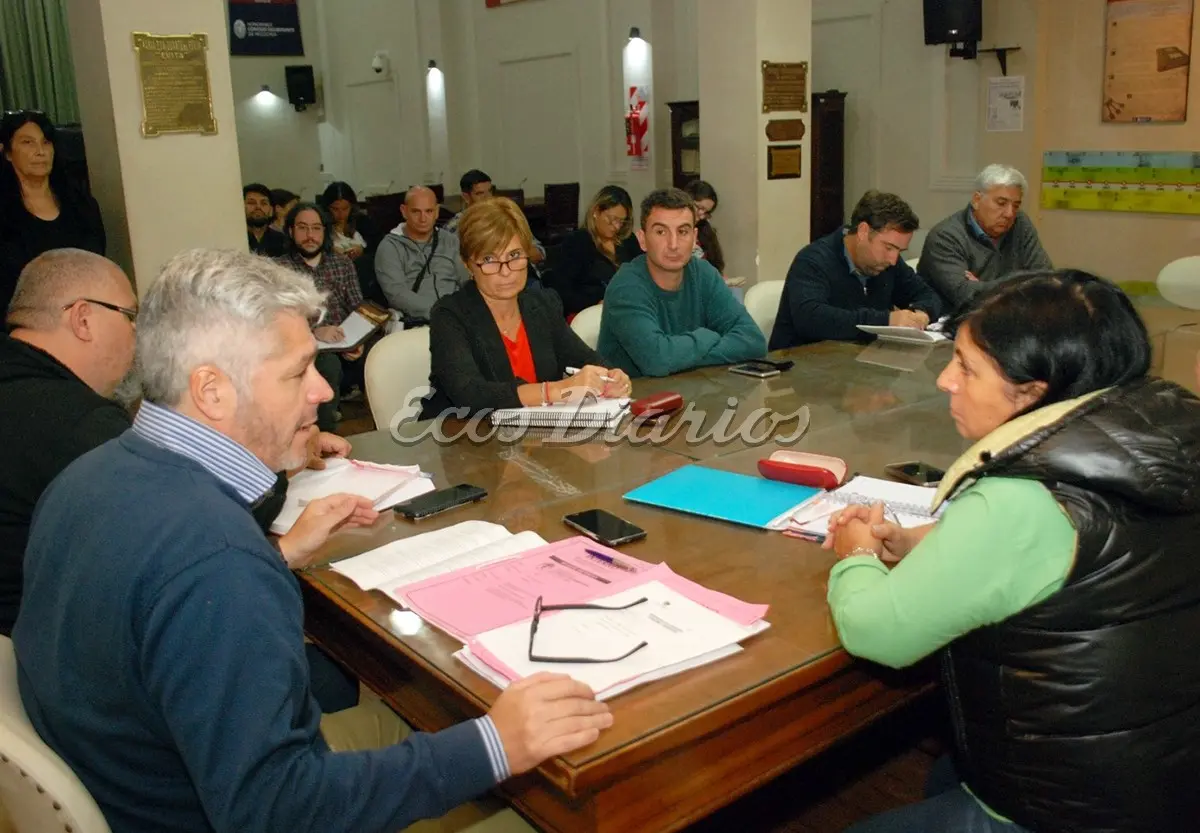 Exposición. Del concejal Mauro Velázquez a sus pares