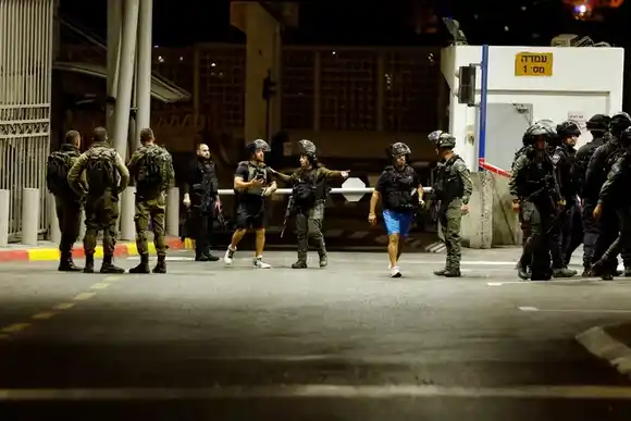 Ataque terrorista: al menos cinco muertos y varios heridos en Jerusalén