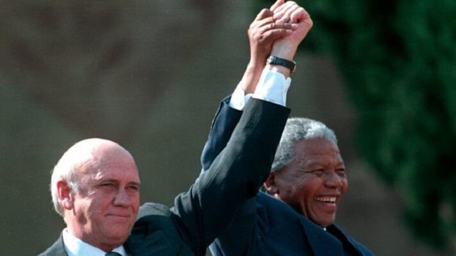 Frederik de Klerk, el último presidente blanco de Sudáfrica muere a los 85 años ¿Quién era y cuál es su legado?