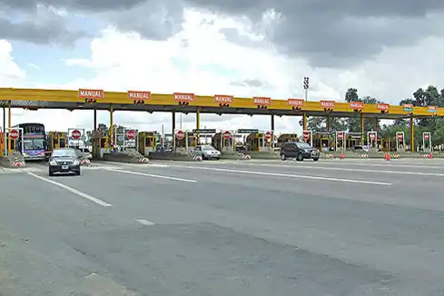 Presentan proyecto para eliminar peajes en rutas 2 y 11