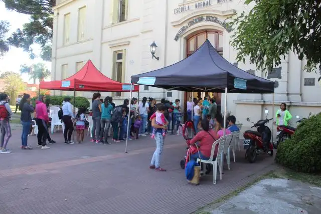 Unos 2 mil beneficiarios recibieron la Tarjeta Alimentar