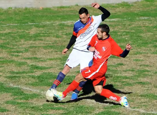 Divisional A: La efectividad del Rojo lo dejó sin invicto