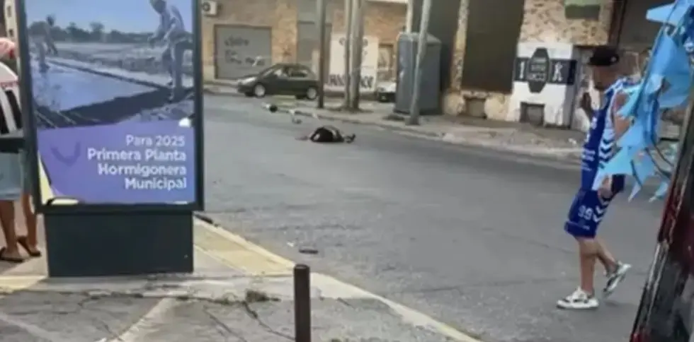 Tragedia: un motociclista murió degollado por una soga que los vecinos usaron para cortar la calle