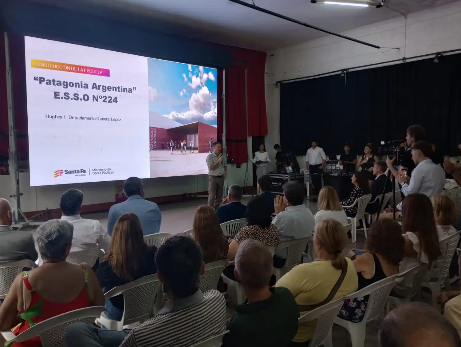 Lisandro Enrico Hughes