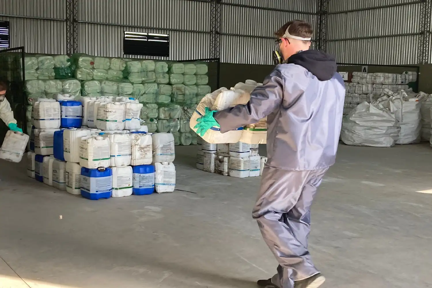 Aplicaron una multa millonaria por transporte ilegal de envases de fitosanitarios