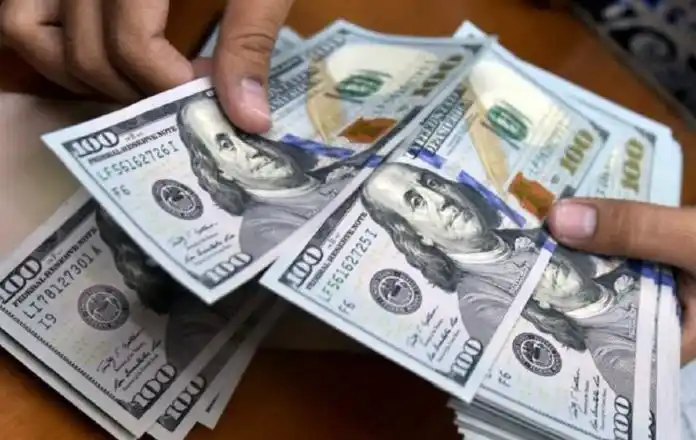 El dólar blue quebró su récord histórico