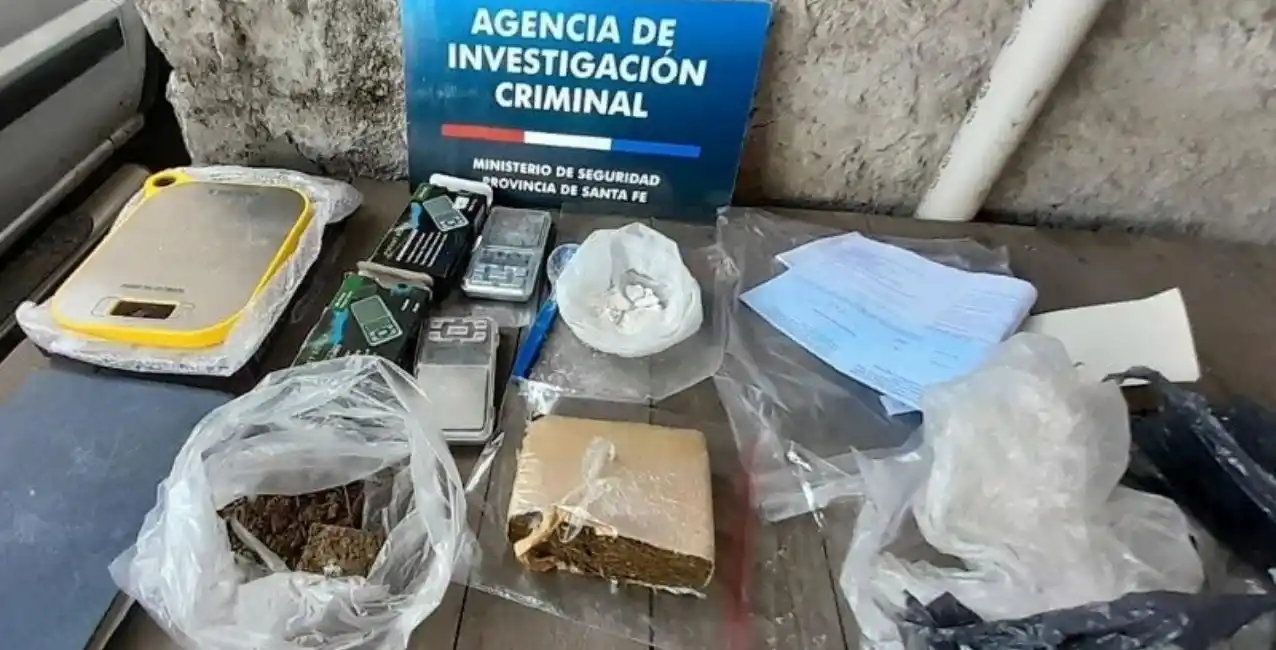 Rosario: cinco allanamientos, seis detenidos y 578 envoltorios de cocaína