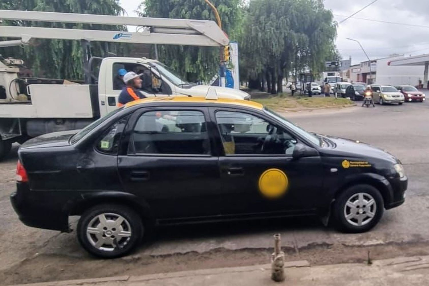 Taxista conducía borracho y tenía la VTV trucha