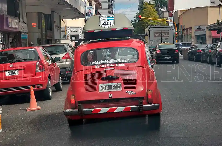 Dos marplatenses recorrerán el país a bordo de un "fitito"