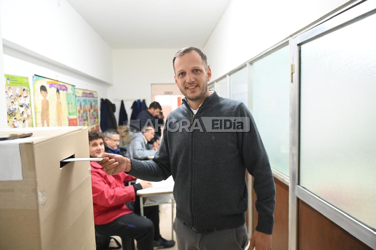 El candidato por el oficialismo se impuso en las elecciones.