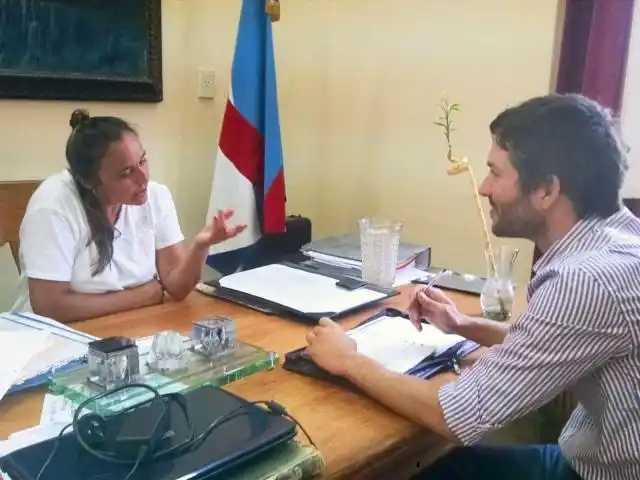 Müller se reunión con la rectora de Normal
