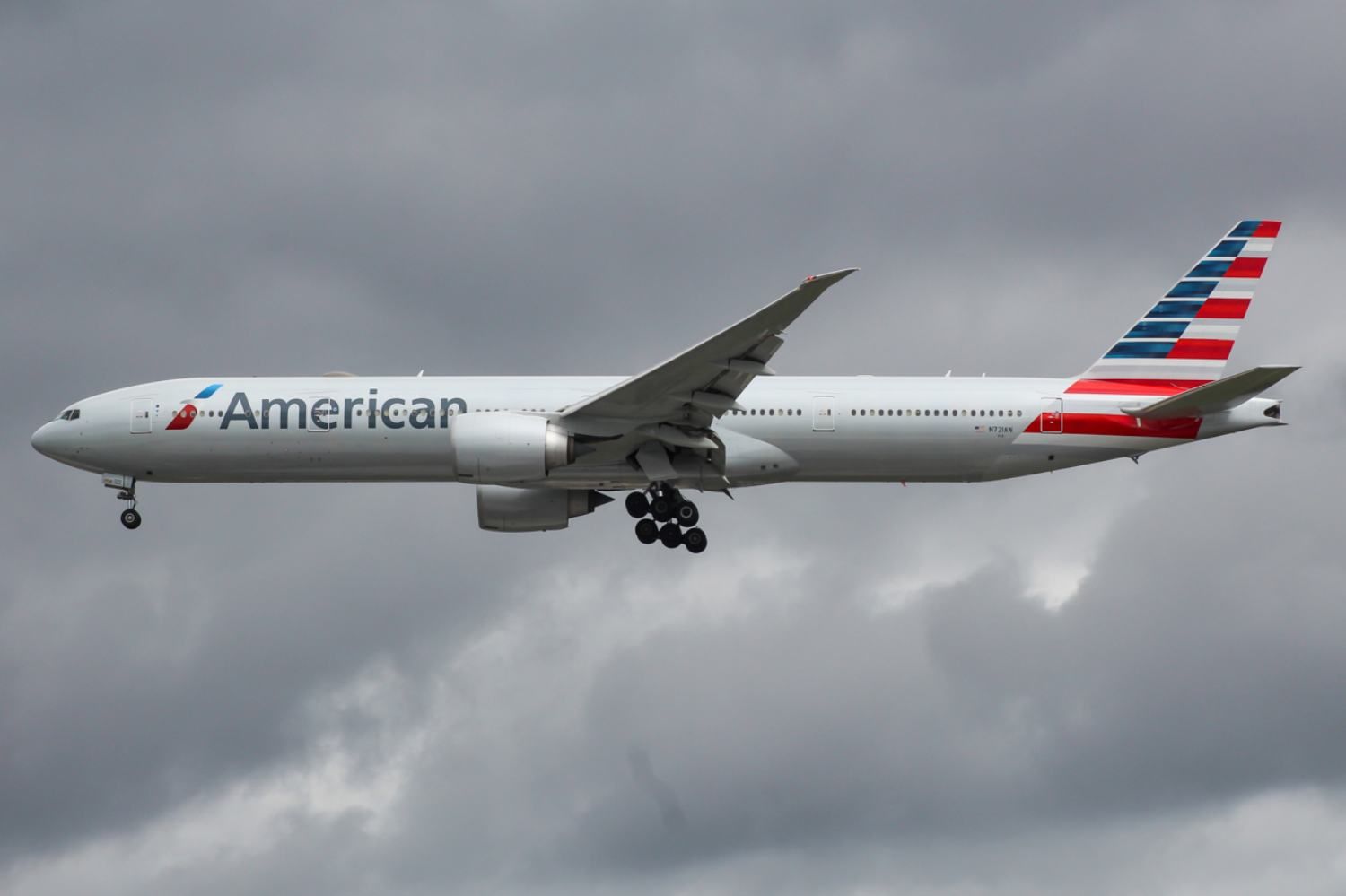 American Airlines empezó a volar entre Miami y Buenos Aires con los Boeing 777-300(ER)