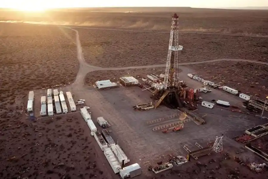 Vaca Muerta: récord en producción de gas y mejor desempeño en crudo de los últimos 21 años