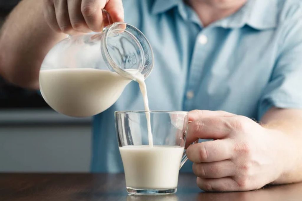 Denuncian en Río Negro a un “vampiro blanco”: busca a mujeres lactantes para beber su leche