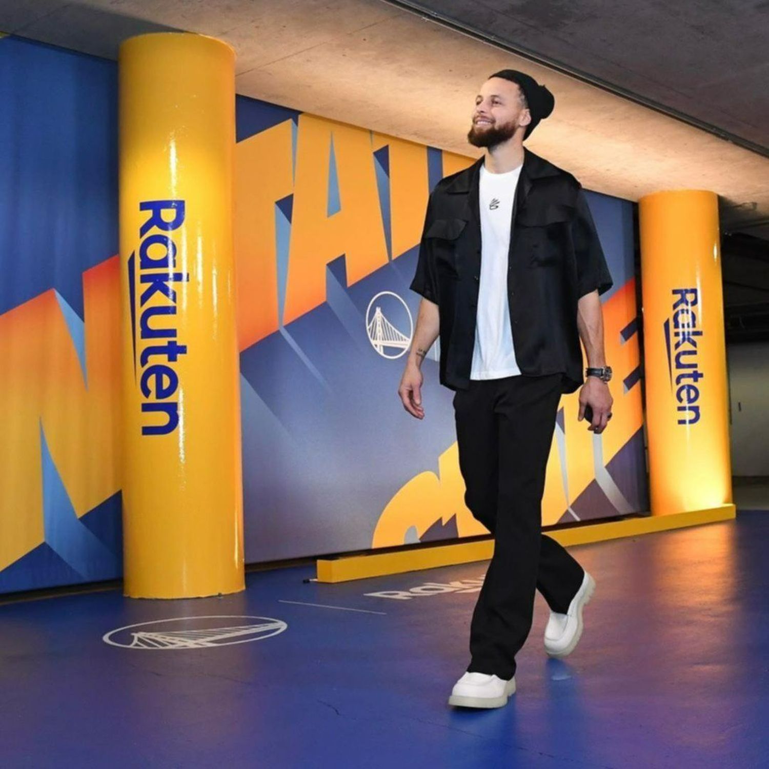 NBA: la historia detrás del curioso festejo de Stephen Curry