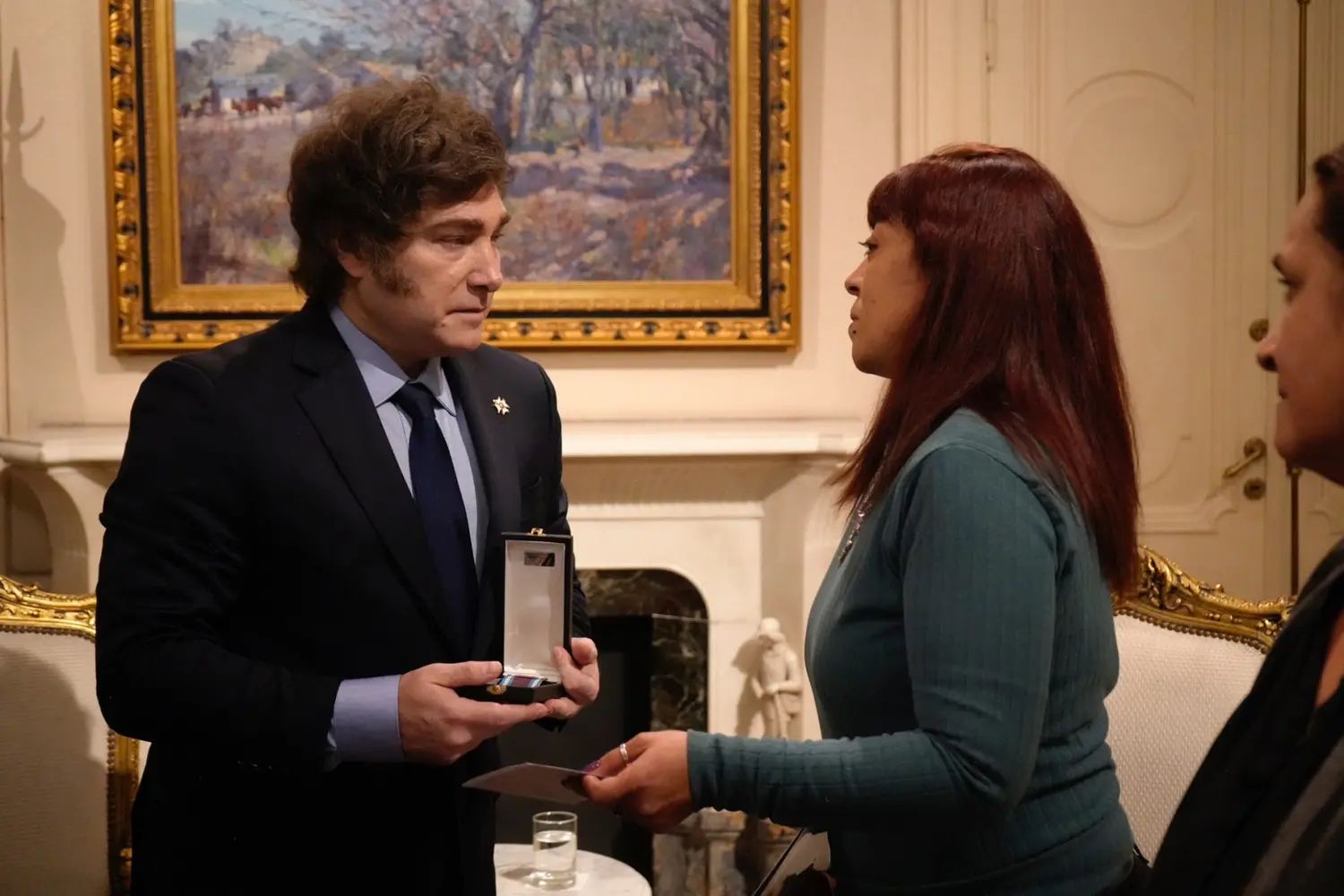 Milei y la madre de Aguilar.