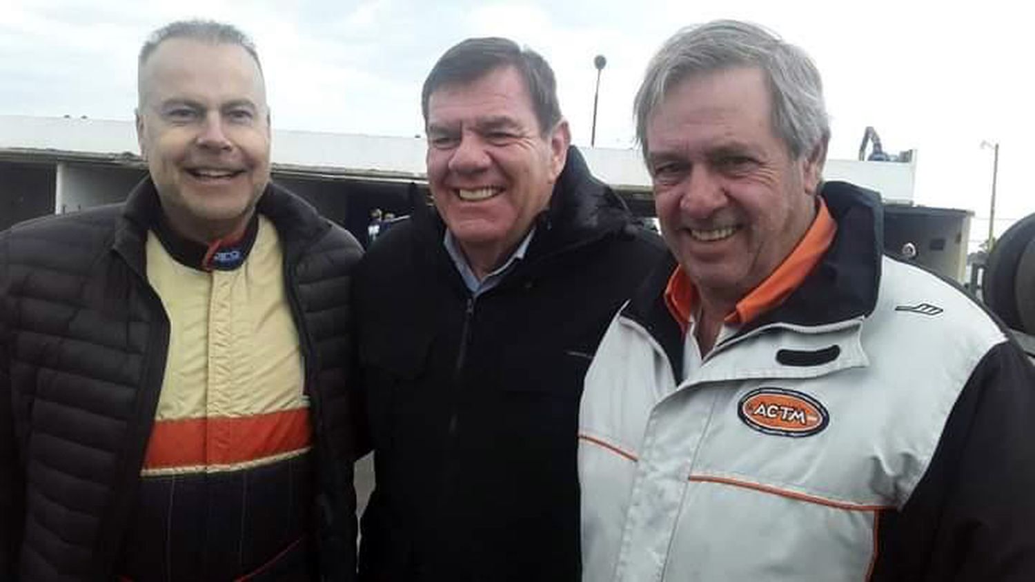 Adelanto. Julio López, Guillermo Montenegro (intendente de Mar del Plata) y Raúl Fernández, en la previa del Zonal del Atlántico