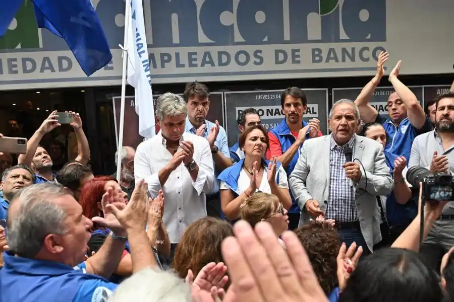 La Bancaria acordó otra mejora: el sueldo inicial llega a casi $700 mil pesos