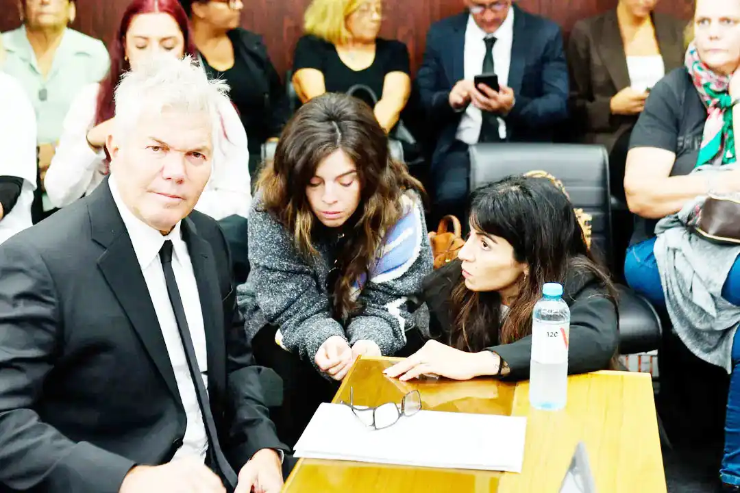 Detuvieron a uno de los custodios de Maradona por supuesto falso testimonio y posible peligro de fuga