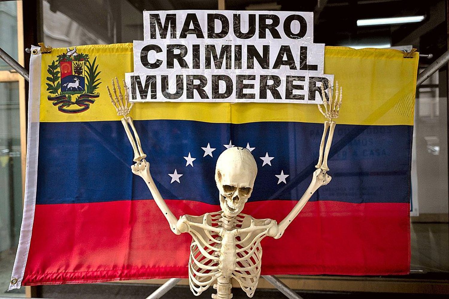 Acusan a Maduro de «criminal» por impulsar persecución contra migrantes que regresan
