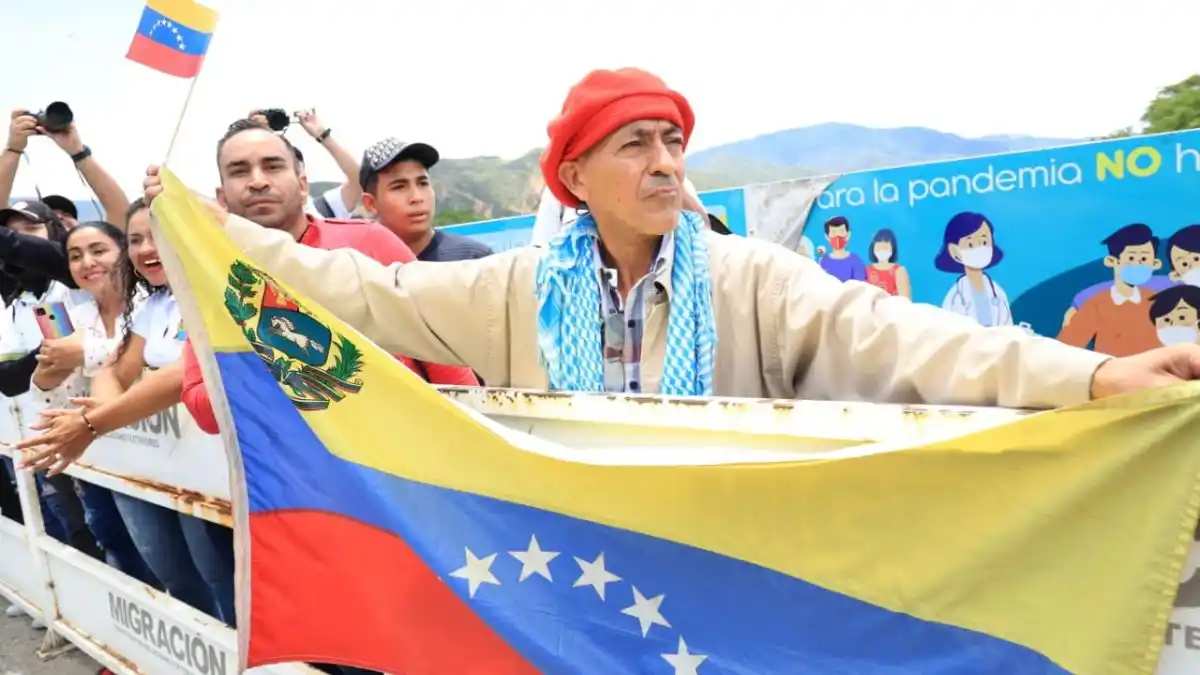 ¿HERMANOS OTRA VEZ? Venezuela y Colombia comienzan un nuevo capítulo en las relaciones bilaterales (+Fotos)