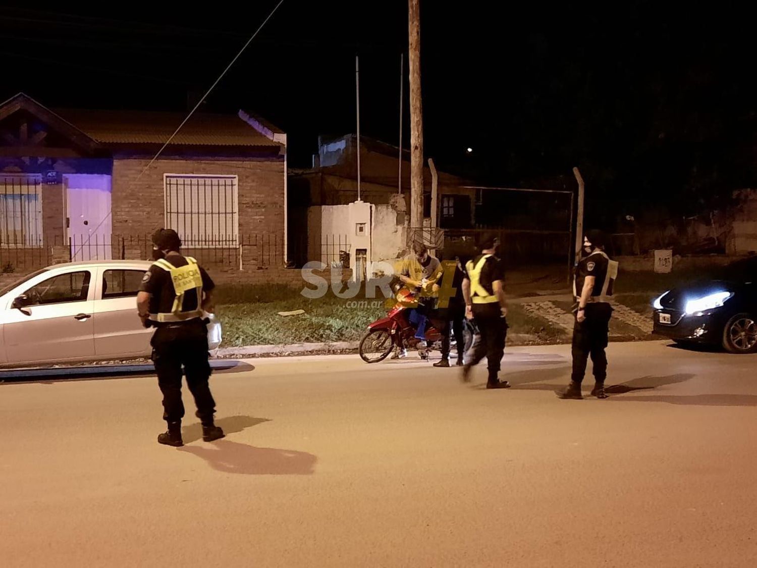 La policía realizó operativos en distintos barrios de Venado Tuerto