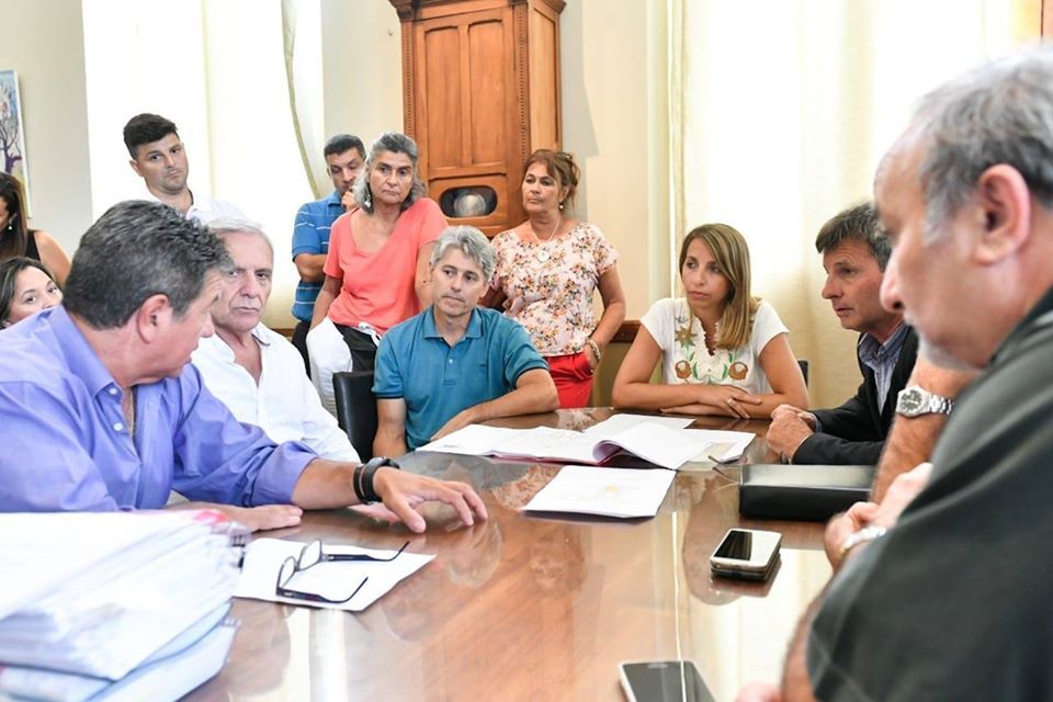 Iniciarán los trabajos para resolver el problema del colector cloacal de Victoria
