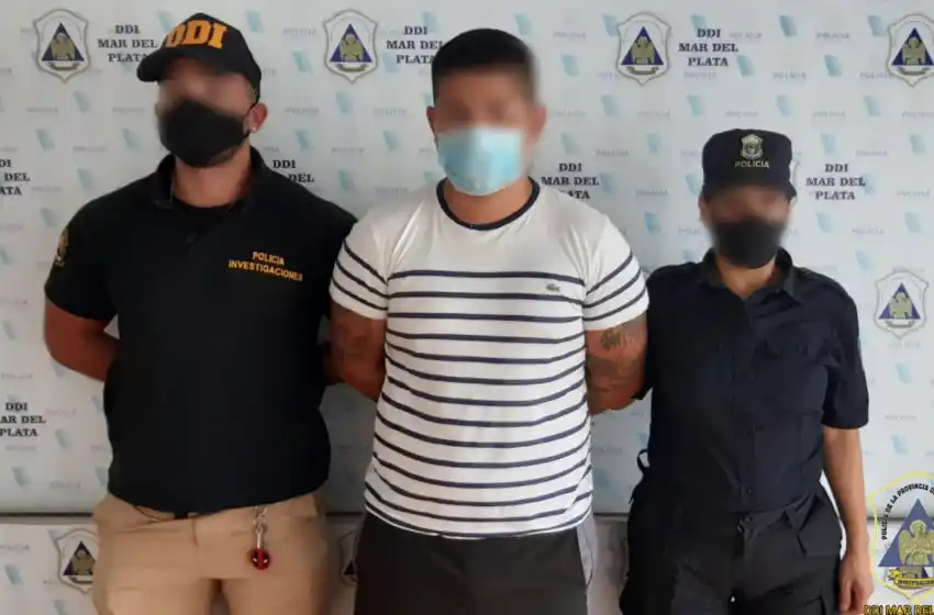 Esclarecen el robo de un BMW: encuentran armas y un chaleco de policía