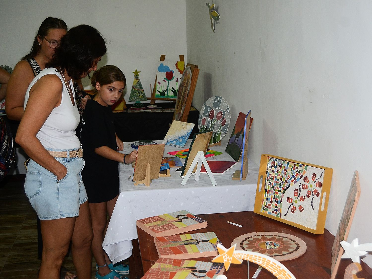 Se pudieron apreciar numerosas obras realizadas por alumnos de Huellas MED.