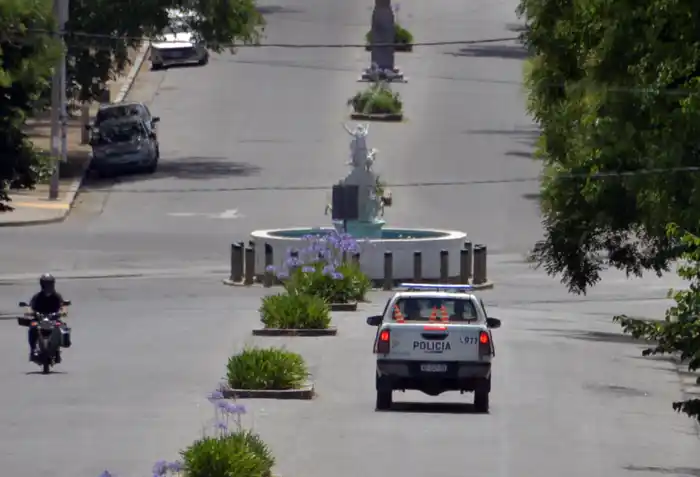 Tras la denuncia anónima, el Municipio cambiará el método para suministrar combustible a la Policía