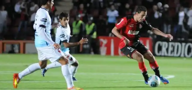 Colón visita a Newell’s para seguir escapando del descenso