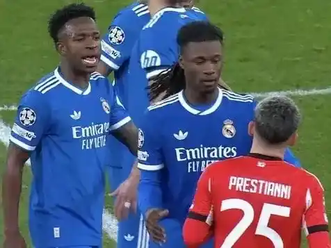 Escándalo: tras su golazo, Vinicius Jr denunció a un jugador argentino por dichos racistas