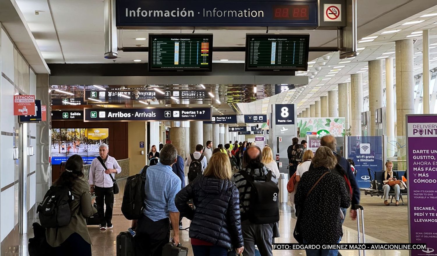Más de 300 vuelos y 37 mil pasajeros se verán afectados por el paro de aeronáuticos de mañana