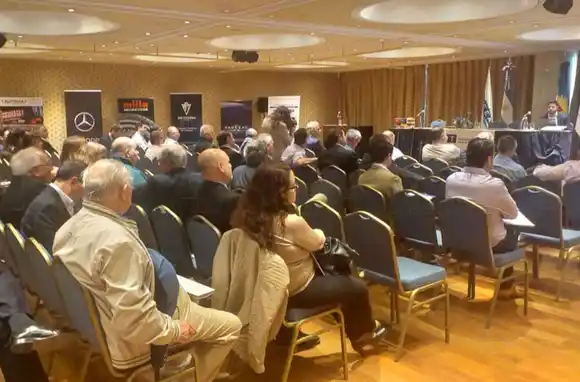 "Este país no sale, si el transporte no lo acompaña"