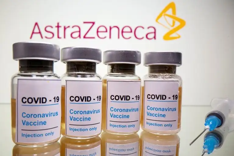 Gestiones de Carla Vizzotti para destrabar un envío de las vacunas de AstraZeneca