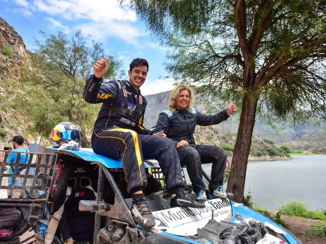 Karina Dobal terminó su actuación en el SARR con un podio