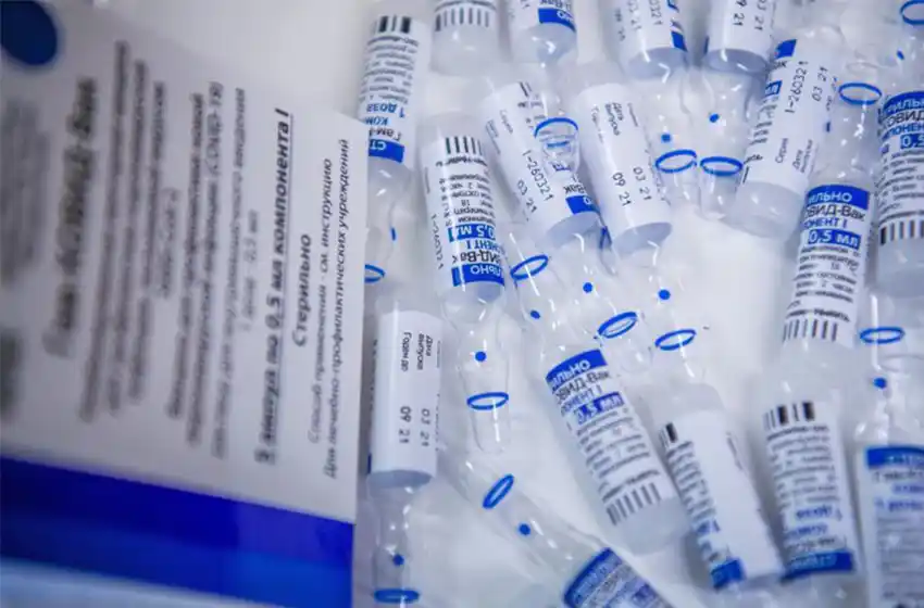 El lunes comenzará la producción local del componente 2 de la vacuna Sputnik V