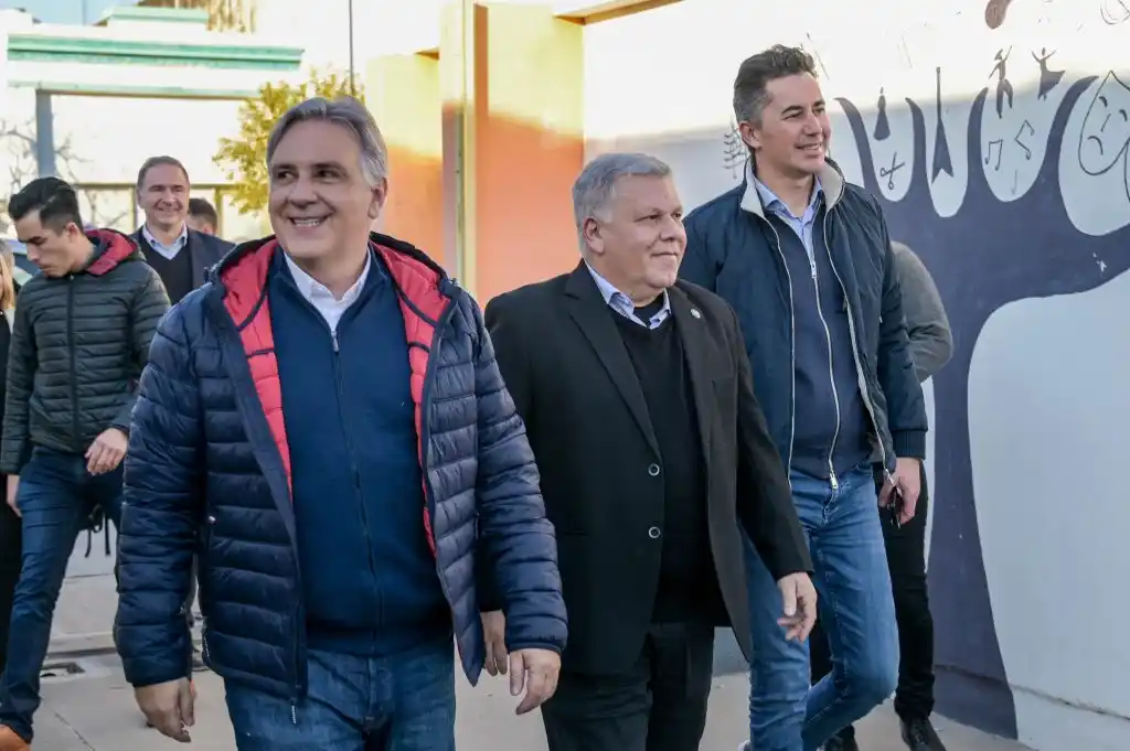 El intendente Benedetti recibió al gobernador este viernes.