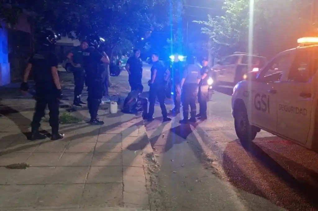 El personal municipal se involucró en el hecho y resguardó al ladrón.