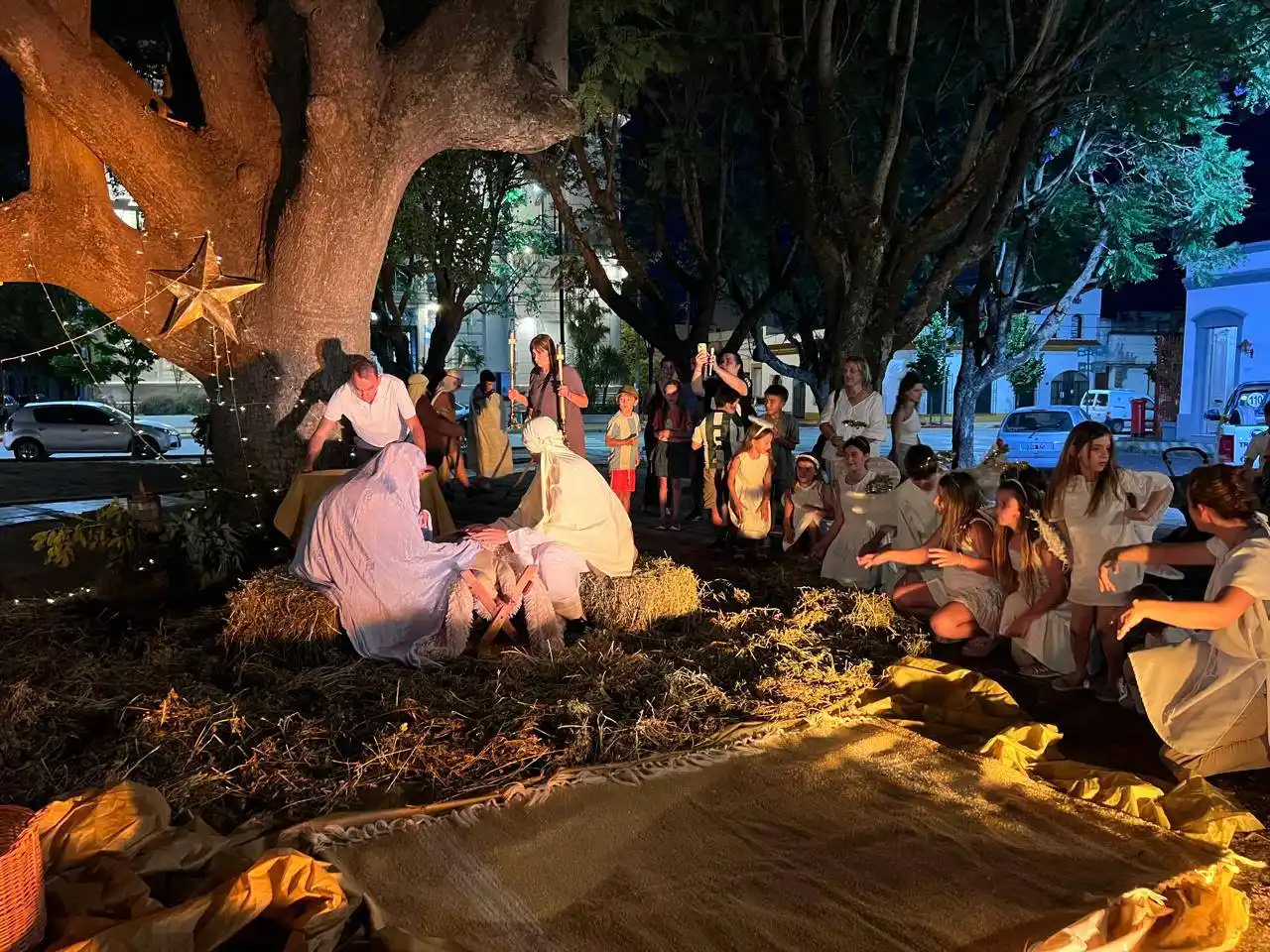 El Pesebre Viviente volvió a emocionar en la Catedral y hoy se celebra la Misa de Nochebuena