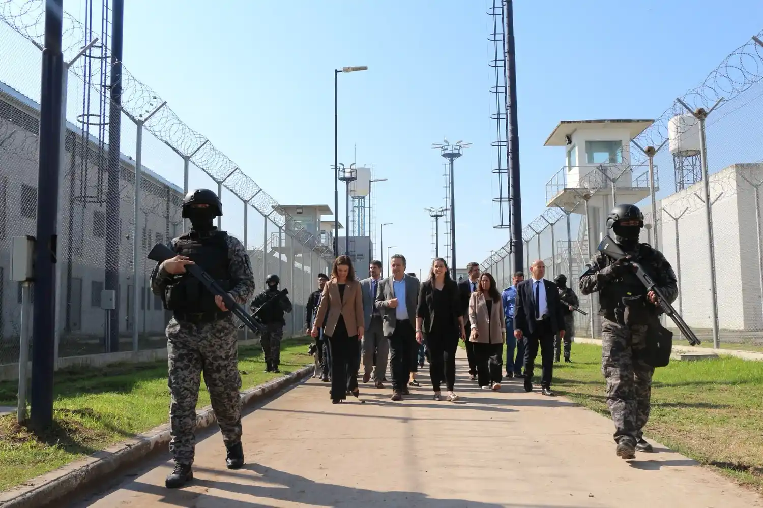 Pullaro se reunió con la embajadora interina de los Estados Unidos en Argentina