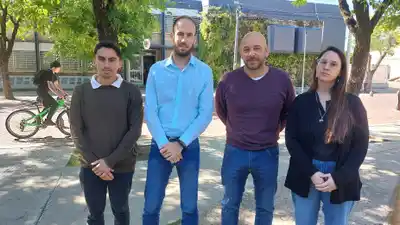 Un fuerte temporal causó graves daños en Crespo y activó un amplio operativo de Defensa Civil