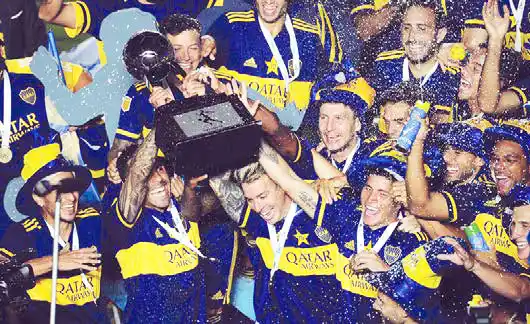 Boca levantó la copa Diego Maradona