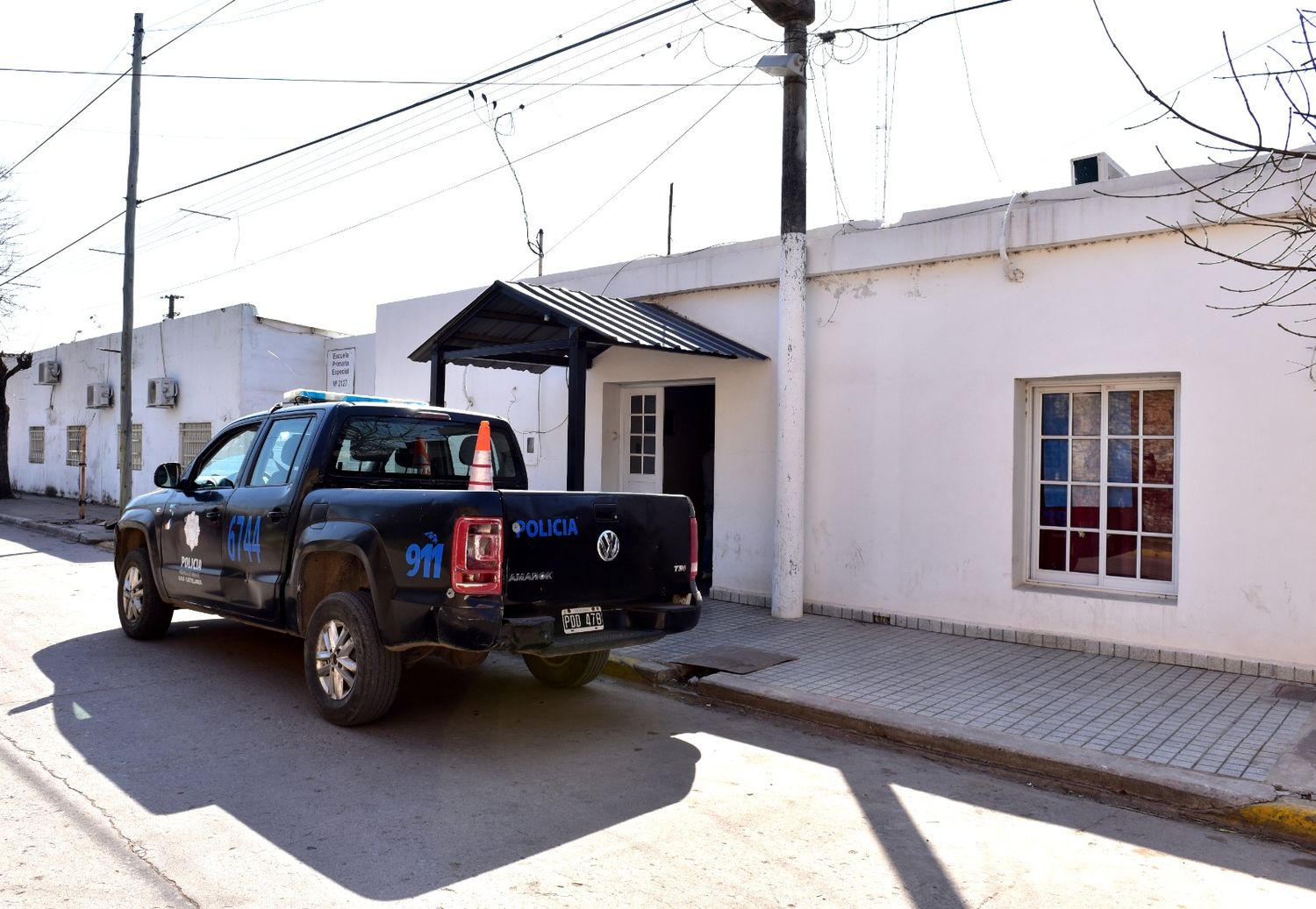 La policía pudo detener al individuo.